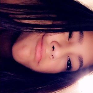 Meet your Posher, Ariel